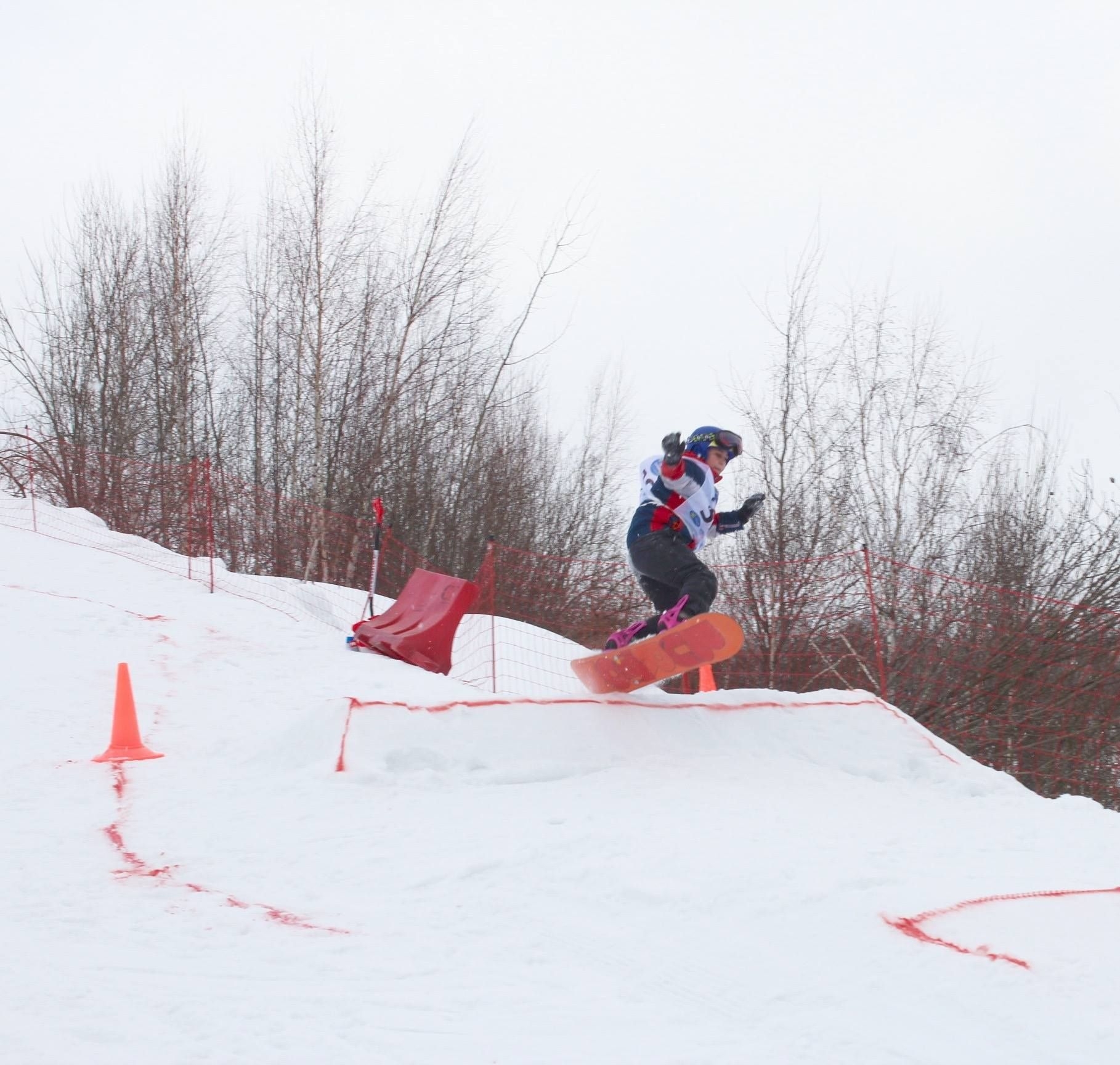 Детские соревнования на кубок Спас-Каменки по горным лыжам и сноуборду